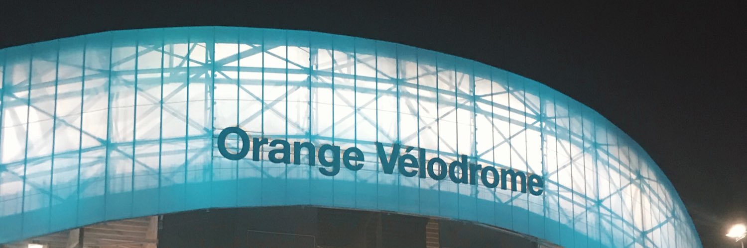 𝖑𝖚𝖓𝖊 ☽ banner