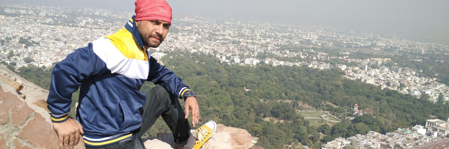 sadik4's profile banner image