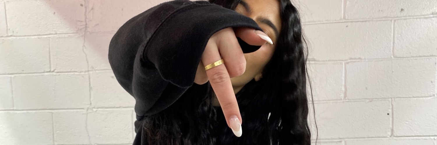 Christinaditore's profile banner image