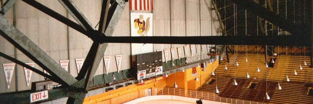 Ski-U-Rah banner