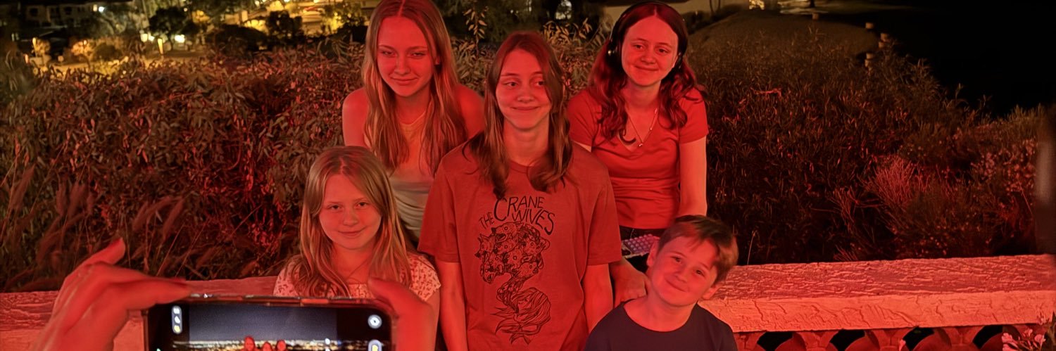 itsSandlin's profile banner image