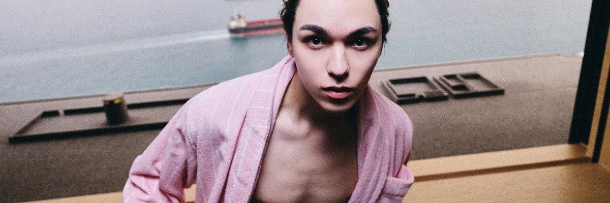 champagnenon's profile banner image