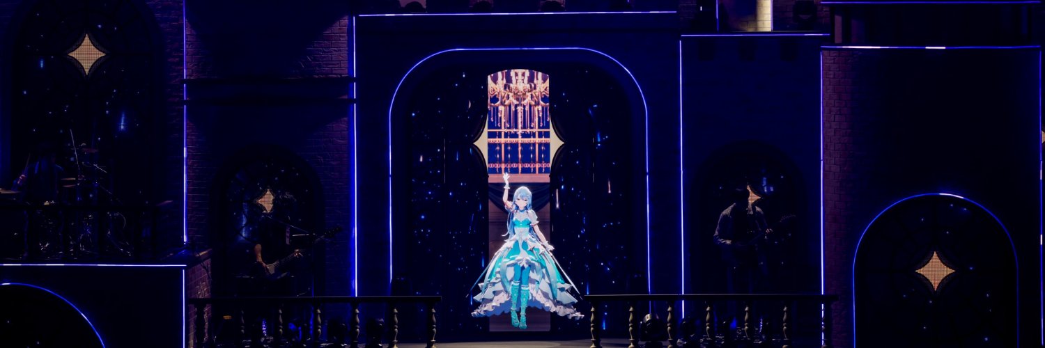 yo72na72's profile banner image