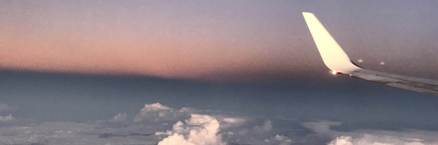 HollDarb's profile banner image