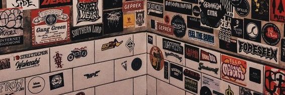 F banner