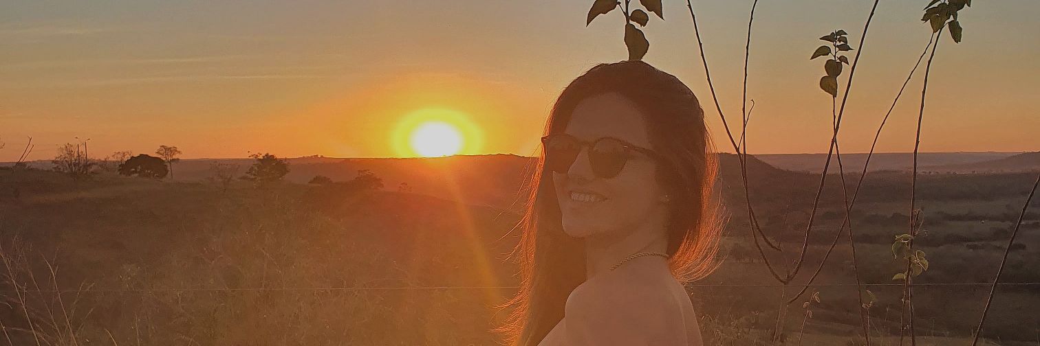 lauralves_'s profile banner image