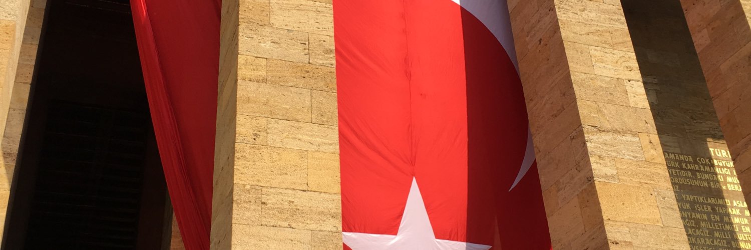 zehrauzel_'s profile banner image