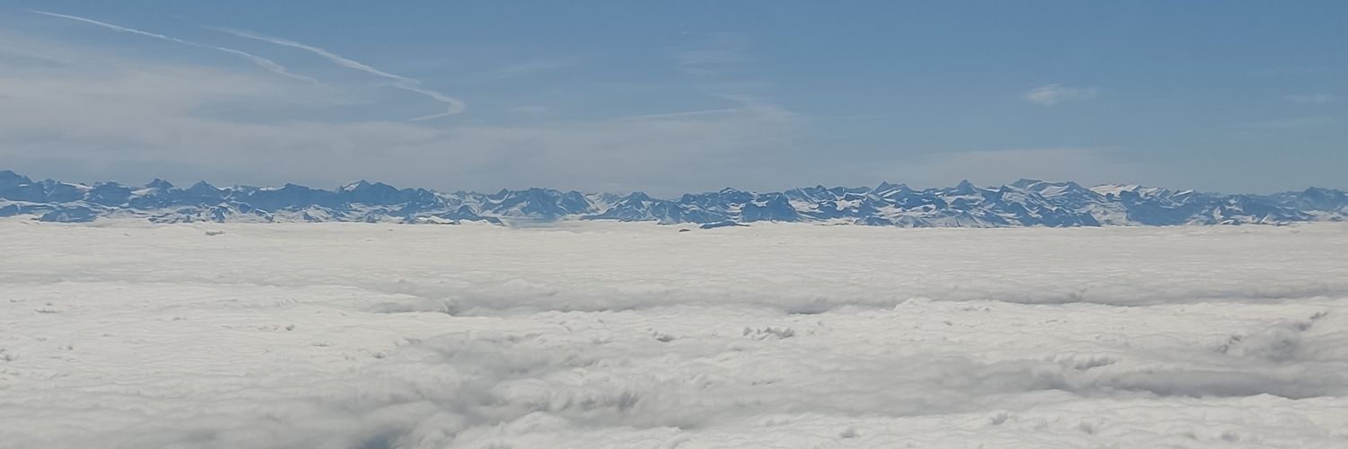 metinsry's profile banner image