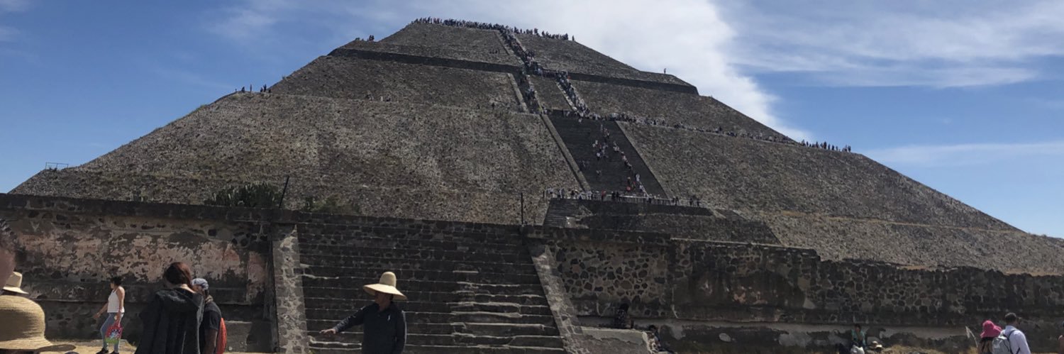 CamilaMonzonS's profile banner image