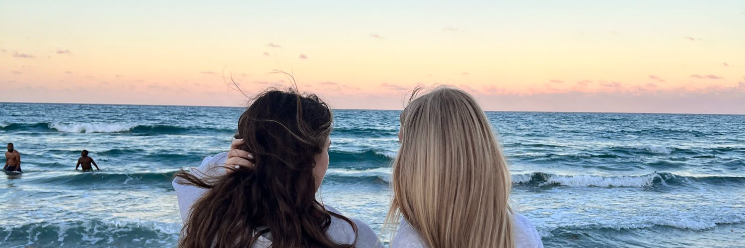 kennedikoves's profile banner image