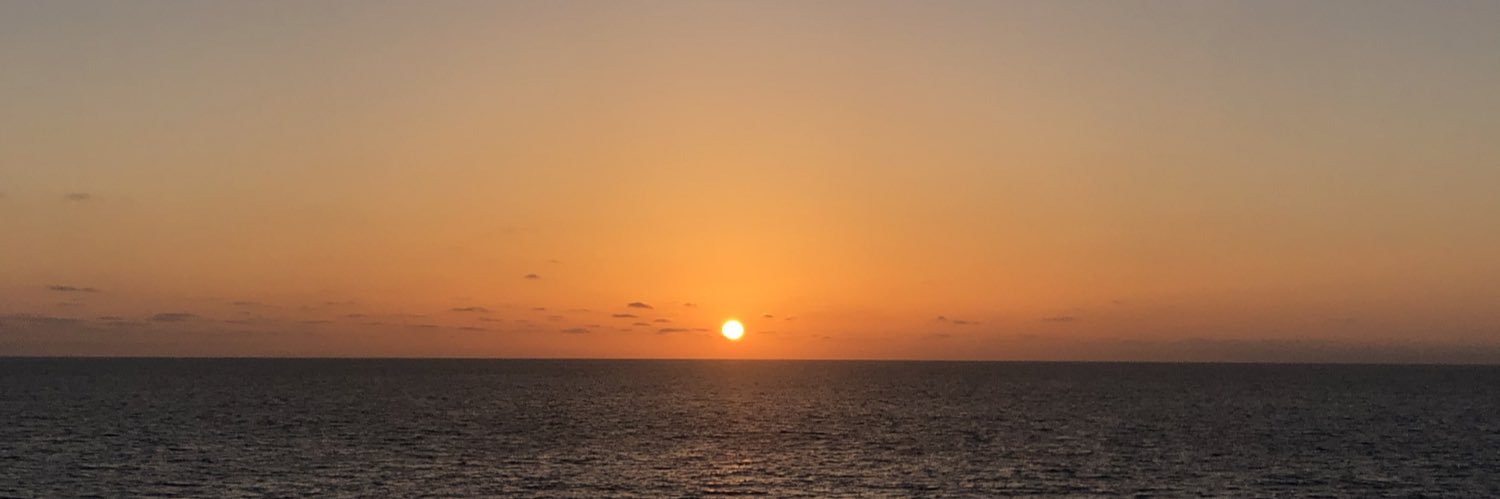 mahreesuh's profile banner image