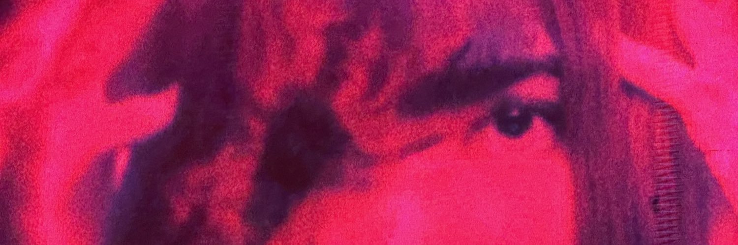 hiviniyi's profile banner image
