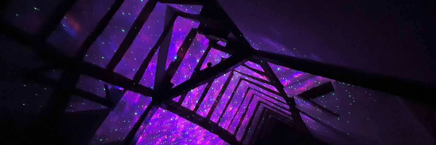 Aphelyons's profile banner image