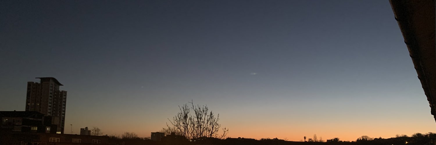kun1e_'s profile banner image