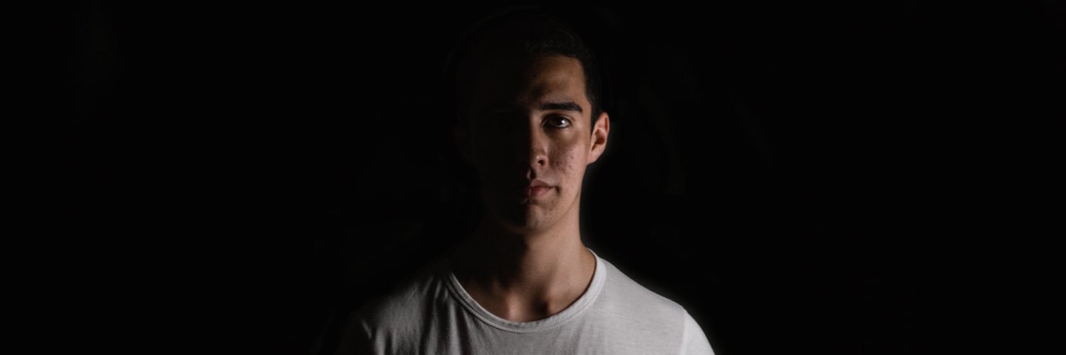 Axel Arellano banner