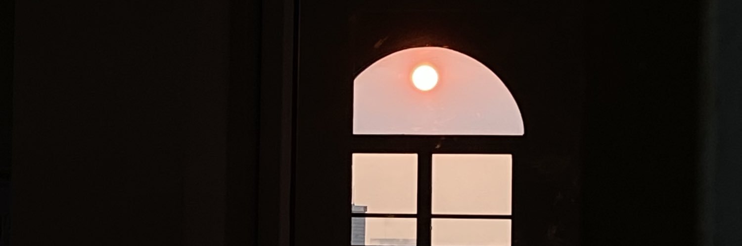 K_maneee's profile banner image
