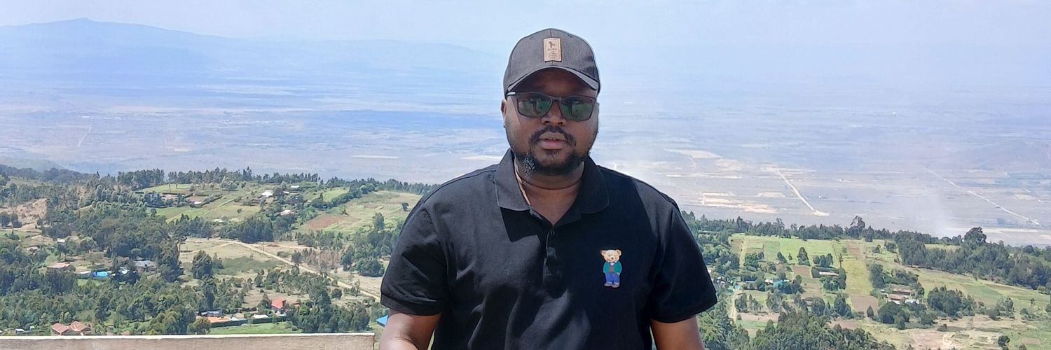 ban_amos's profile banner image