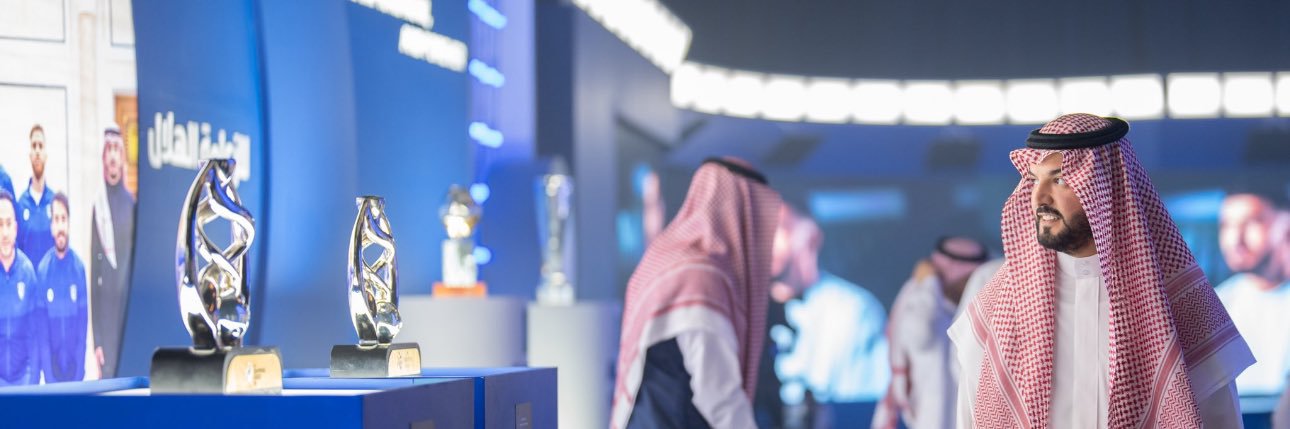 نـواف banner