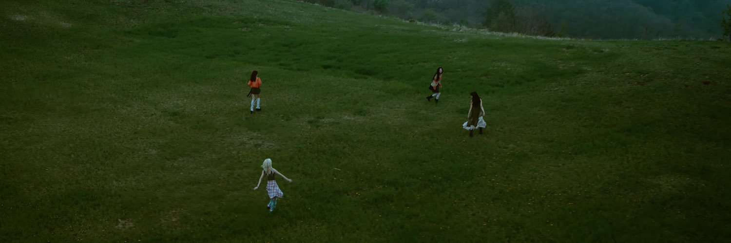 Inthemood (fan account) banner