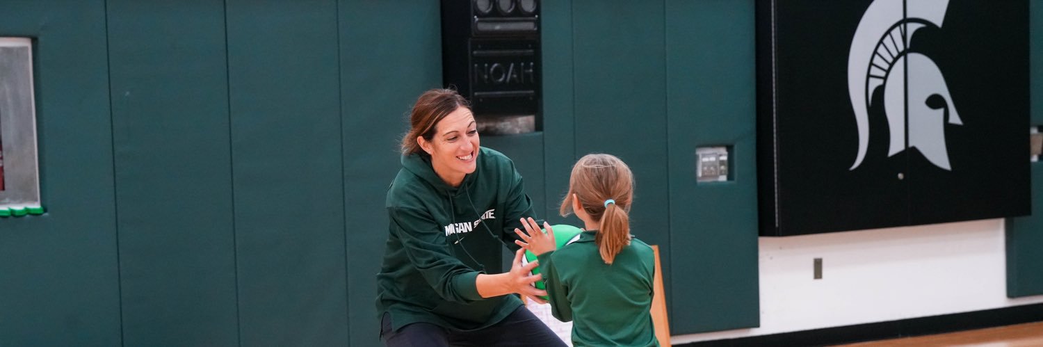 Robyn Fralick banner