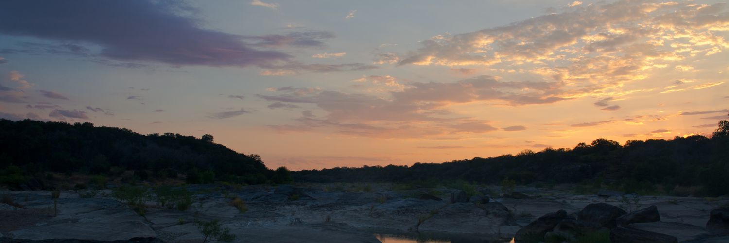 MVYVEL's profile banner image