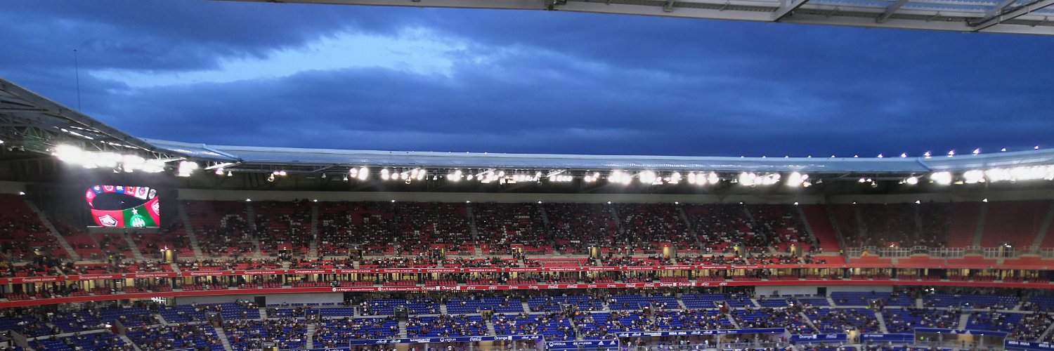 MR_axwell's profile banner image