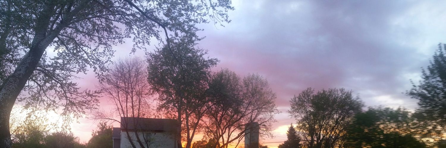 emilysmitth's profile banner image
