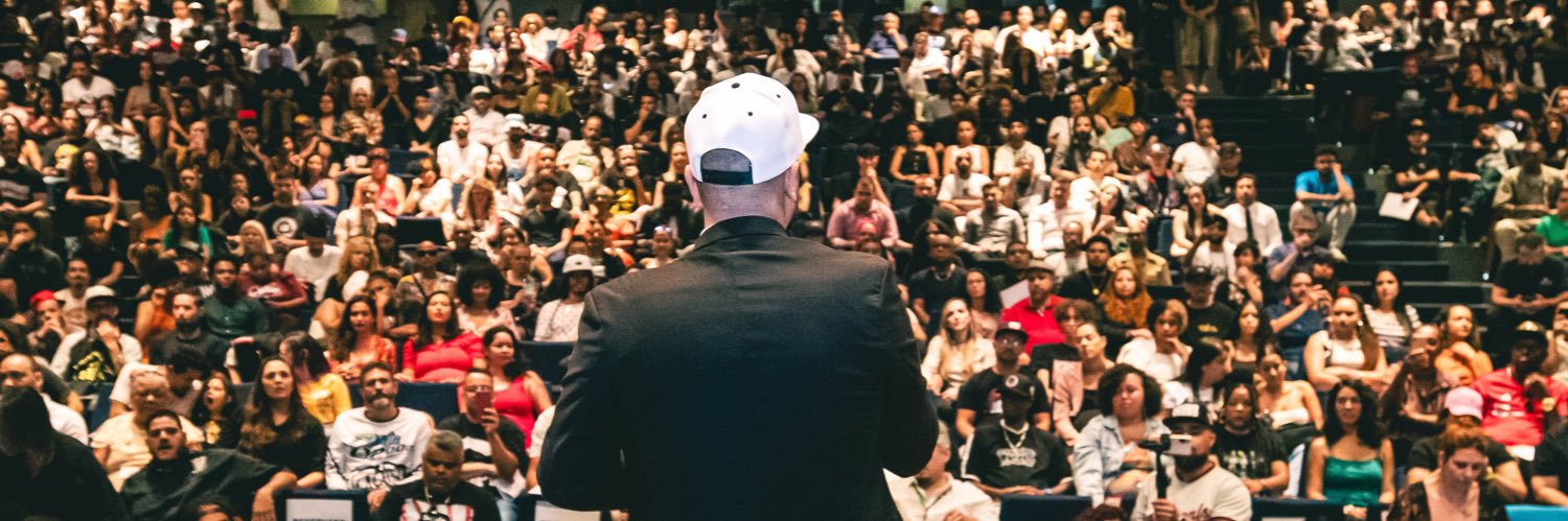 Max Maciel 🧢 banner