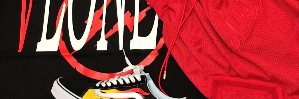 shir330's profile banner image