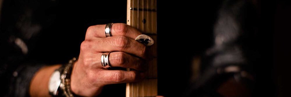 Ricardo Moreno banner