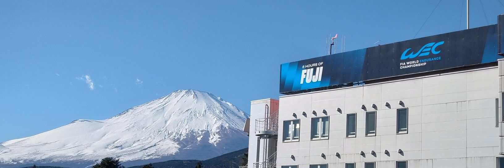 outoftheblue🍵 banner