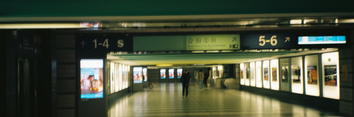 mon's banner