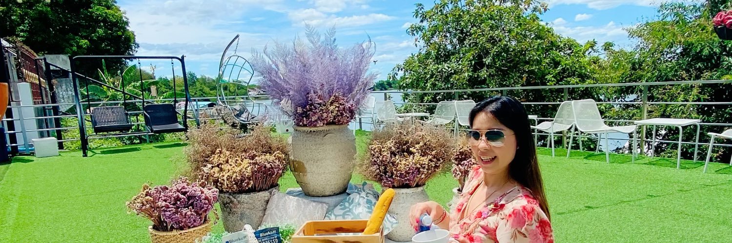 kimlunk's profile banner image