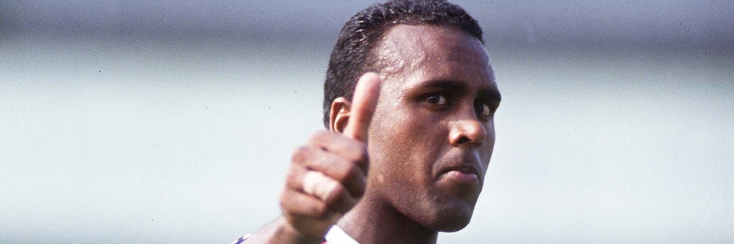 Ian Macdonald banner