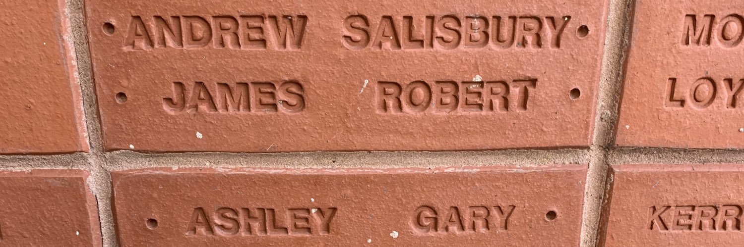 GaryEst44's profile banner image