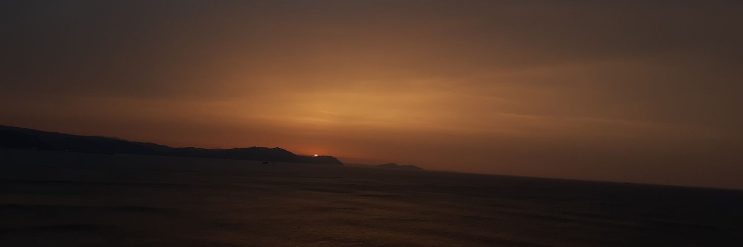 Raquel_8_'s profile banner image