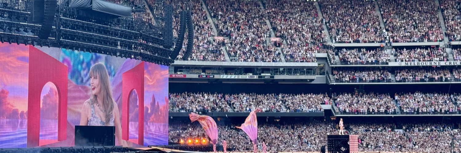 caitlynmua's profile banner image