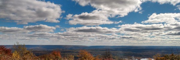 m0stlyr3tr0 Profile Banner