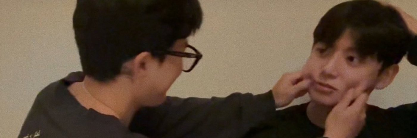 Whalien52_97's profile banner image