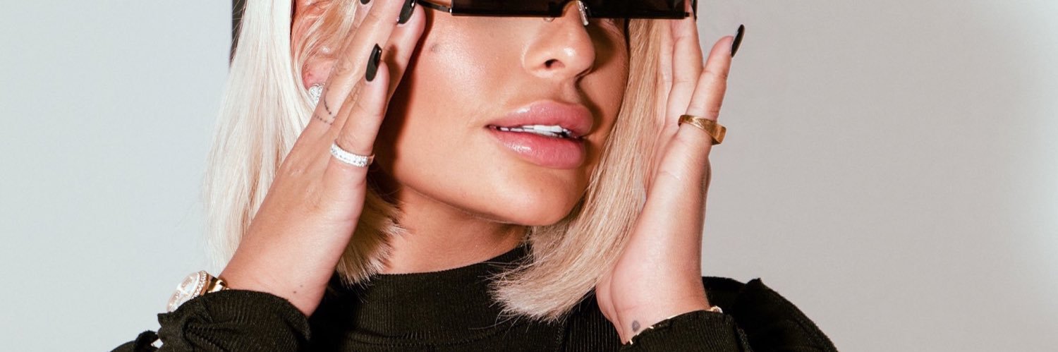 _b_j__'s profile banner image