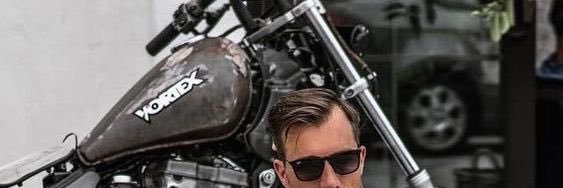 Marcus Leon🦁👺💣 banner