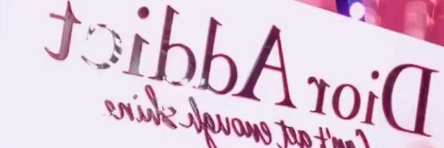 M♡ banner