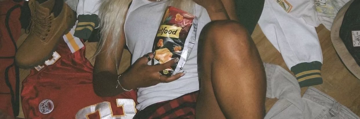 Doves The Visionary banner