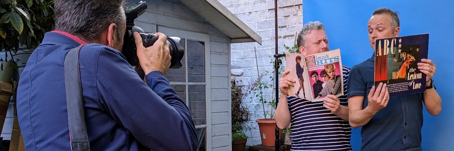 🎠 The Giddy Carousel of Pop 🎠 banner