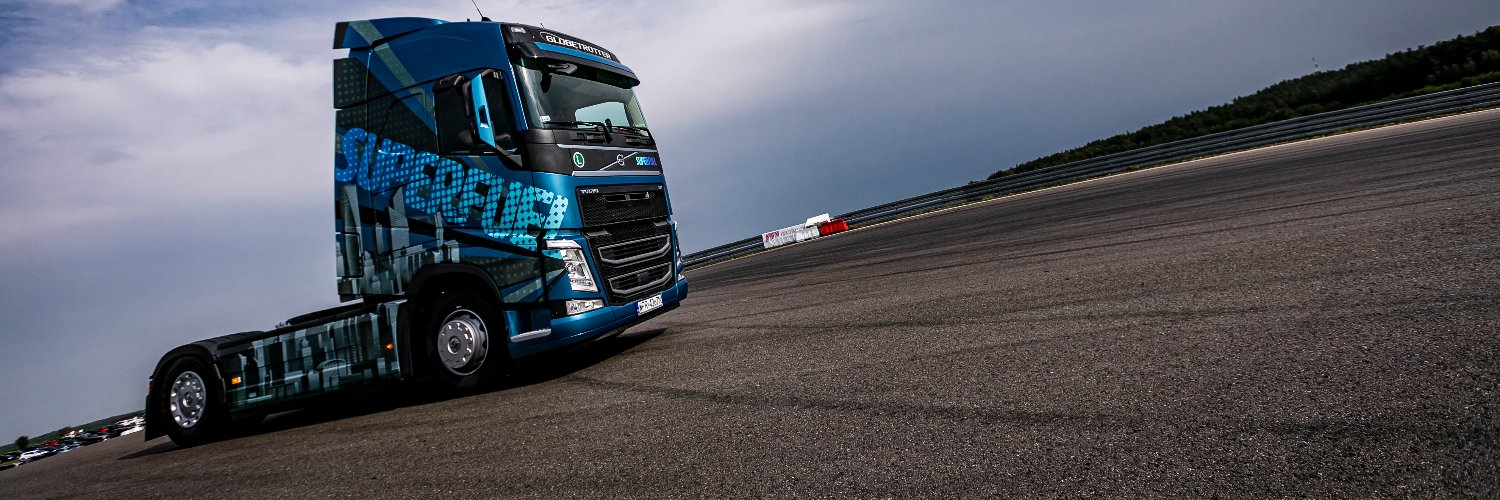 VolvoTrucksPL's profile banner image