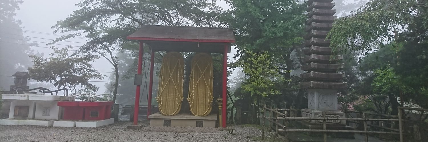 emiling1203's profile banner image