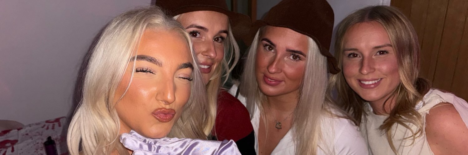 𝑪𝒉𝒂𝒓 banner