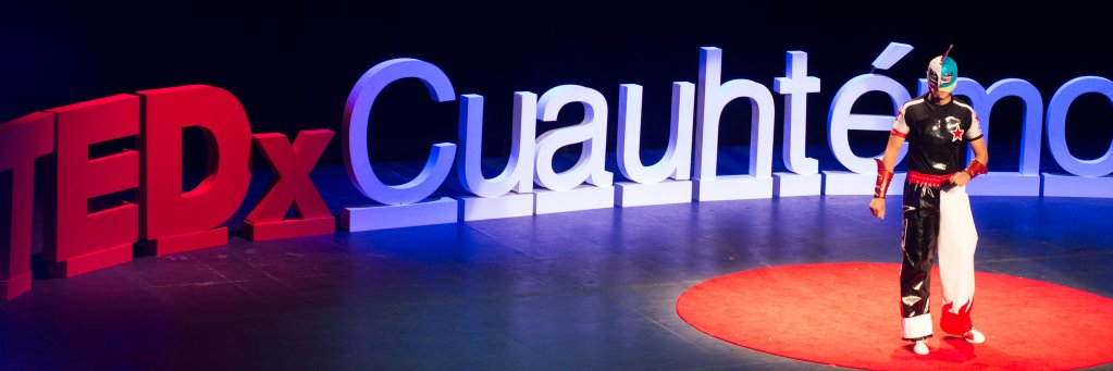 El Tacubo luchador banner