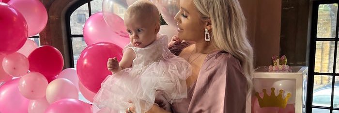 thisblondeellie's profile banner image