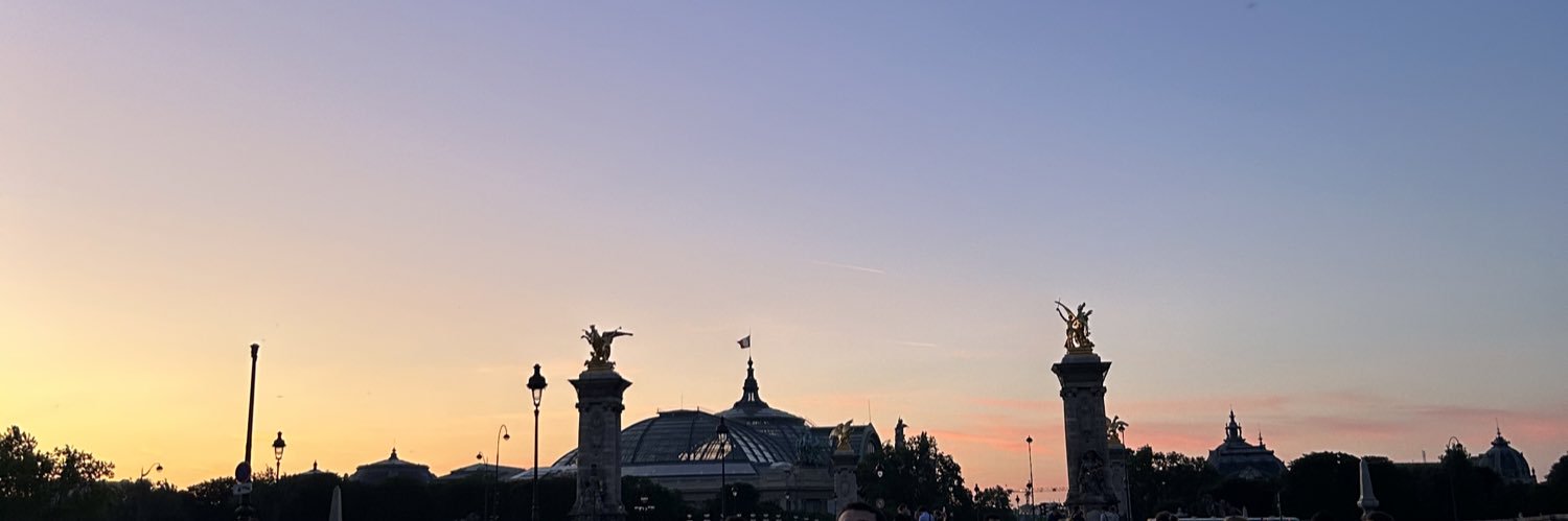 AlejaManrique1's profile banner image